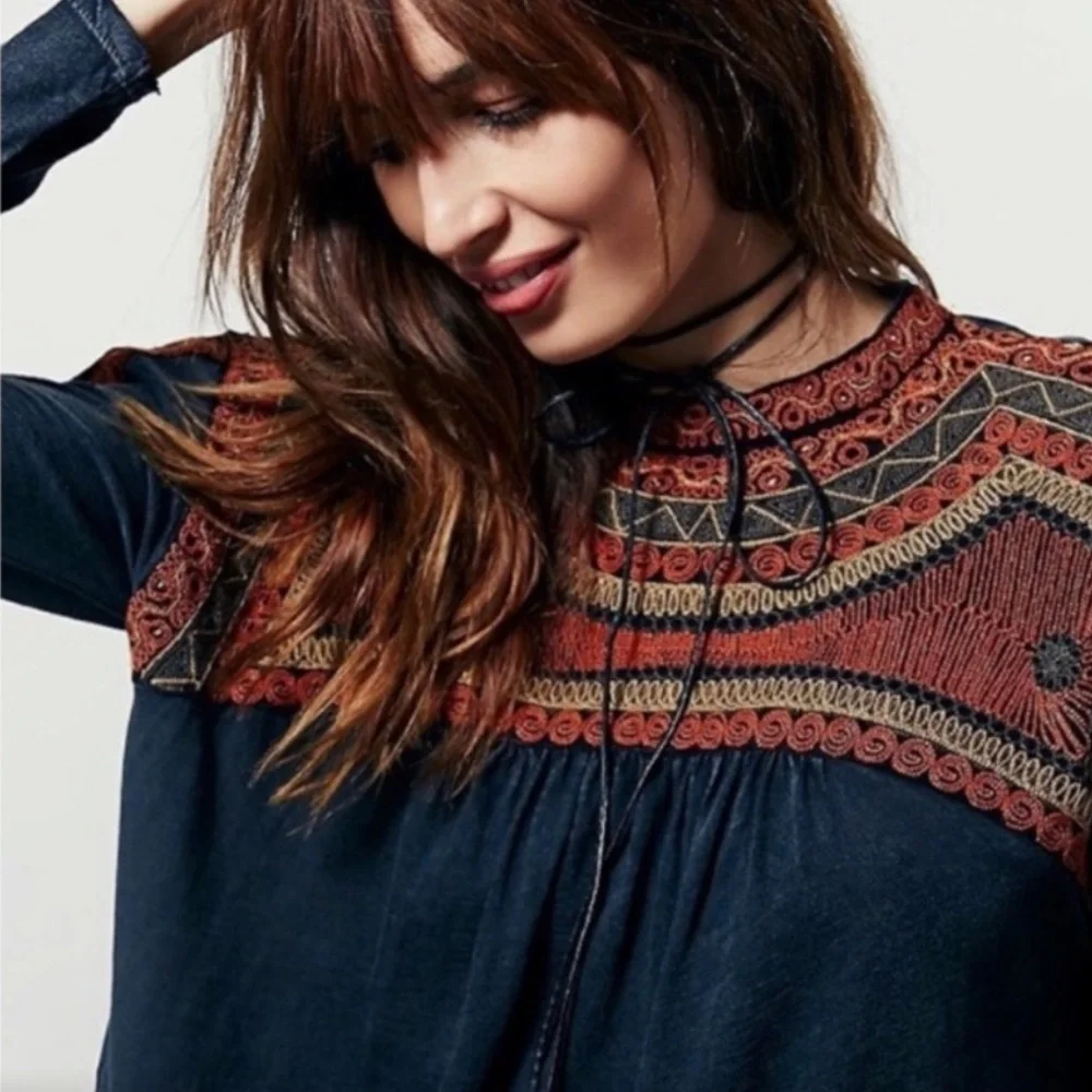NWOT Free People Women's Black Snow Bunny Embroidered Swing Blouse Top Size S